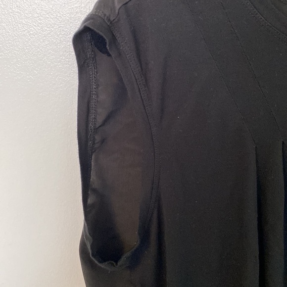Tiny Dual Fabric Cap Sleeve Tank - Picture 7 of 7